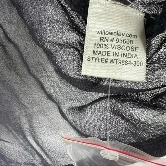 NWT Willow & Clay NORDSTROM Sequin Beaded Sheer Top Dolman Sleeve Blouse Size M - Picture 3 of 13